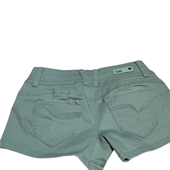 YMI SHORTS SZ SMALL - Picture 6 of 7